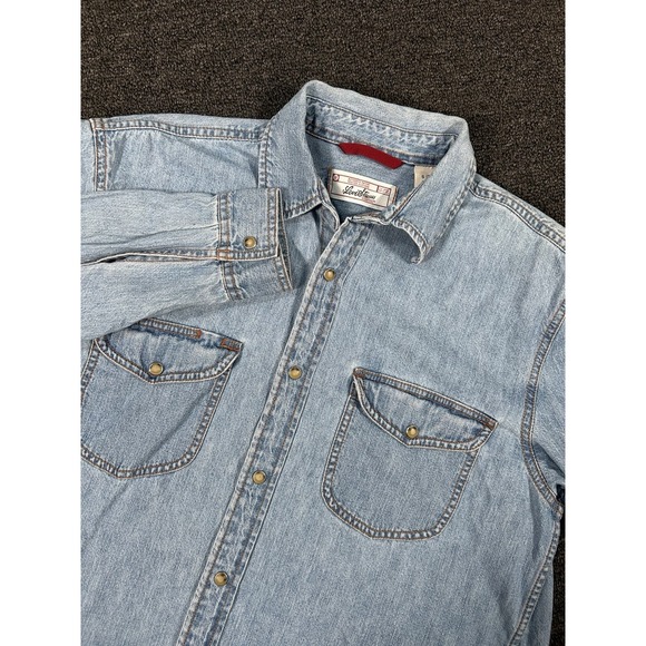 Vintage Levi's Denim Pearl Snap Shirt Mens Small Blue Western Flap Pocket Cotton - Picture 1 of 7